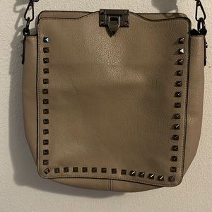 BC Handbag❄️☃️